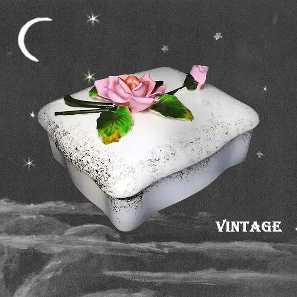 VTG Ceramic Rose Vanity Capodimonte Style  Storage Box, Retro Dresser Accessory - Picture 1 of 10